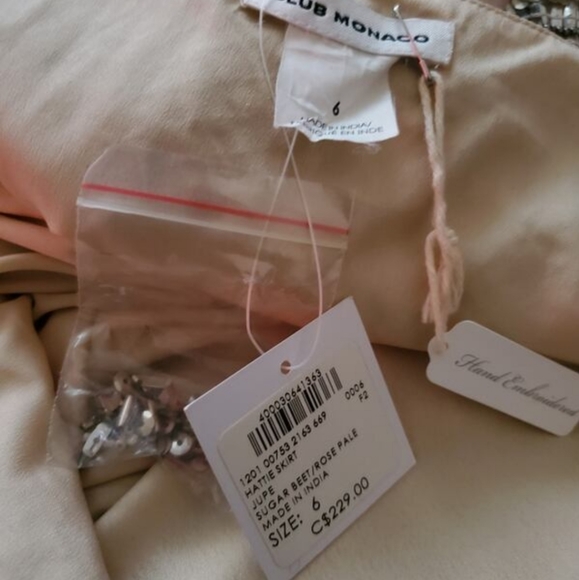 🆕 CLUB MONACO  - HAND EMBROIDERY JEWELRY SKIRT - Picture 6 of 9